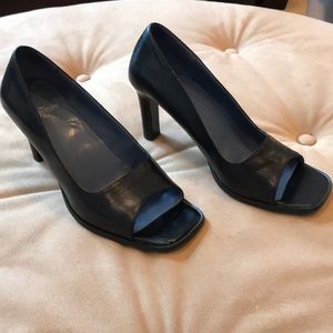 Anne Klein Open Toe Heels Size 6